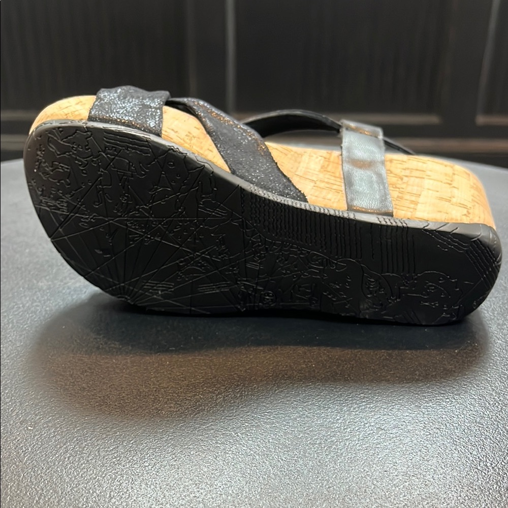 Bussola Black Wedge Sandals - Picture 3 of 3